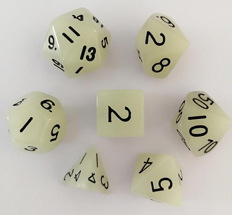 Glow In The Dark Dice - No.3